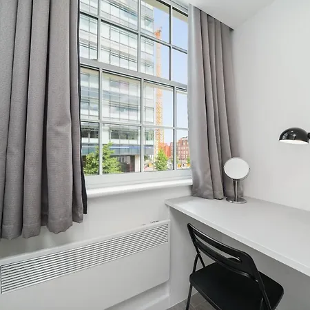 Cosy Apartment In The Heart Of The City Londres Exterior foto
